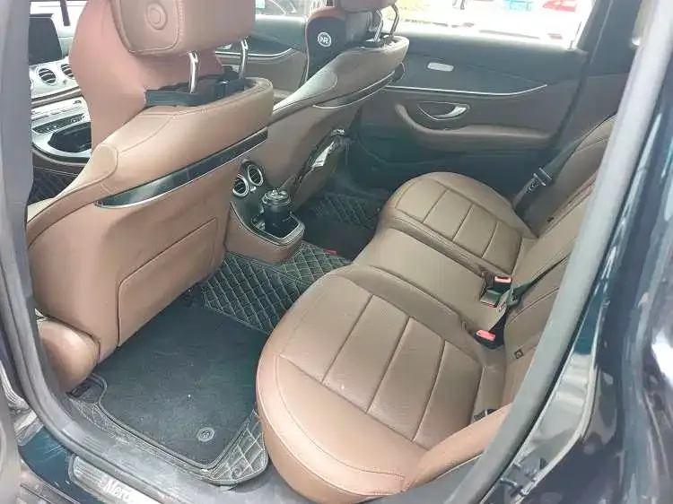 Mercedes-Benz E-Class 2023 из CN, фото 4