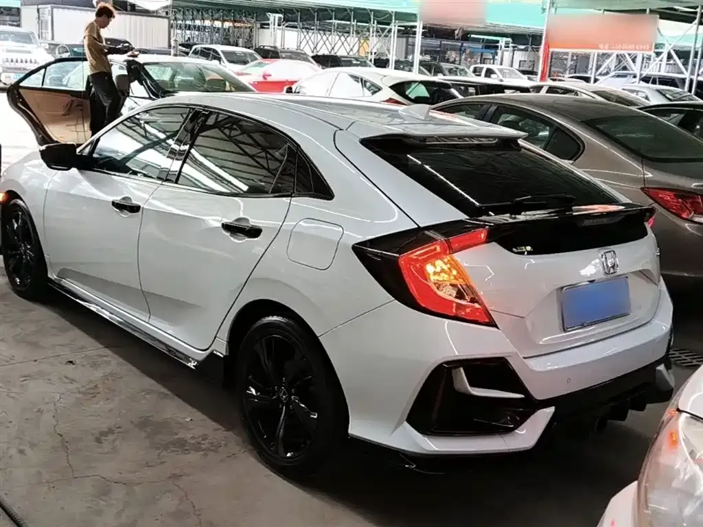 Honda Civic 2022 из CN, фото 8
