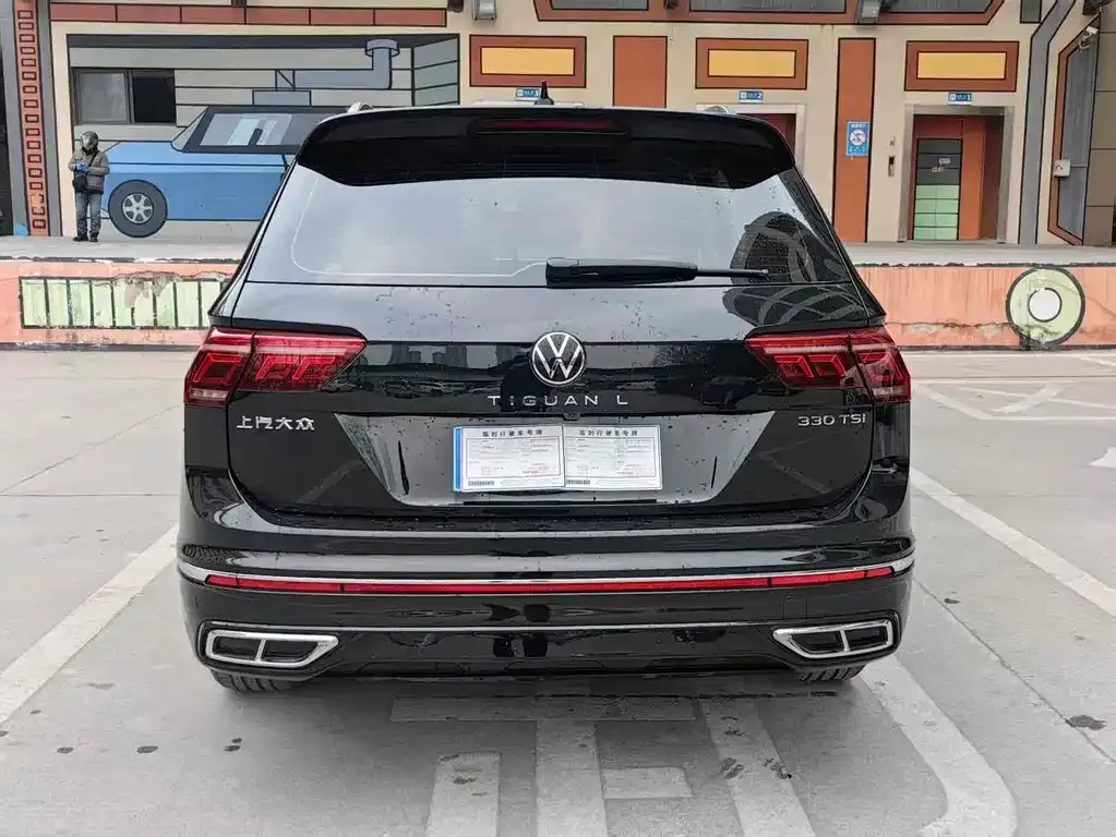 Volkswagen Tiguan L — фото 4