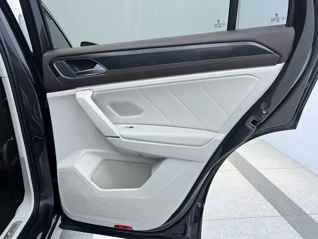 Volkswagen Tayron 2022 из CN, фото 8