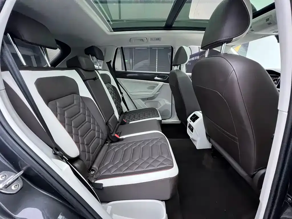 Volkswagen Tayron 2022 из CN, фото 5