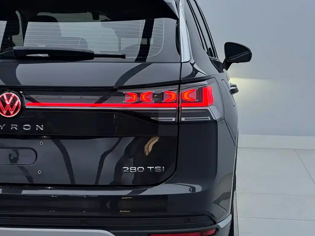 Volkswagen Tayron 2022 из CN, фото 3