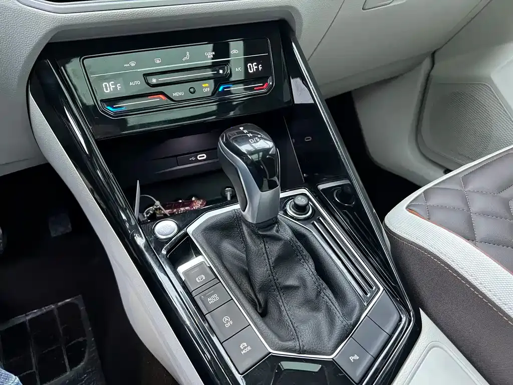 Volkswagen Tayron 2022 из CN, фото 10