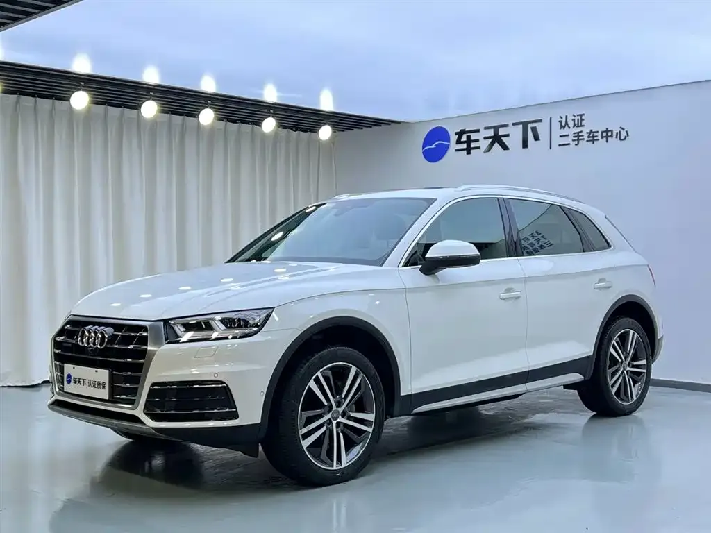 Audi Q5L 2021 из CN, фото 1