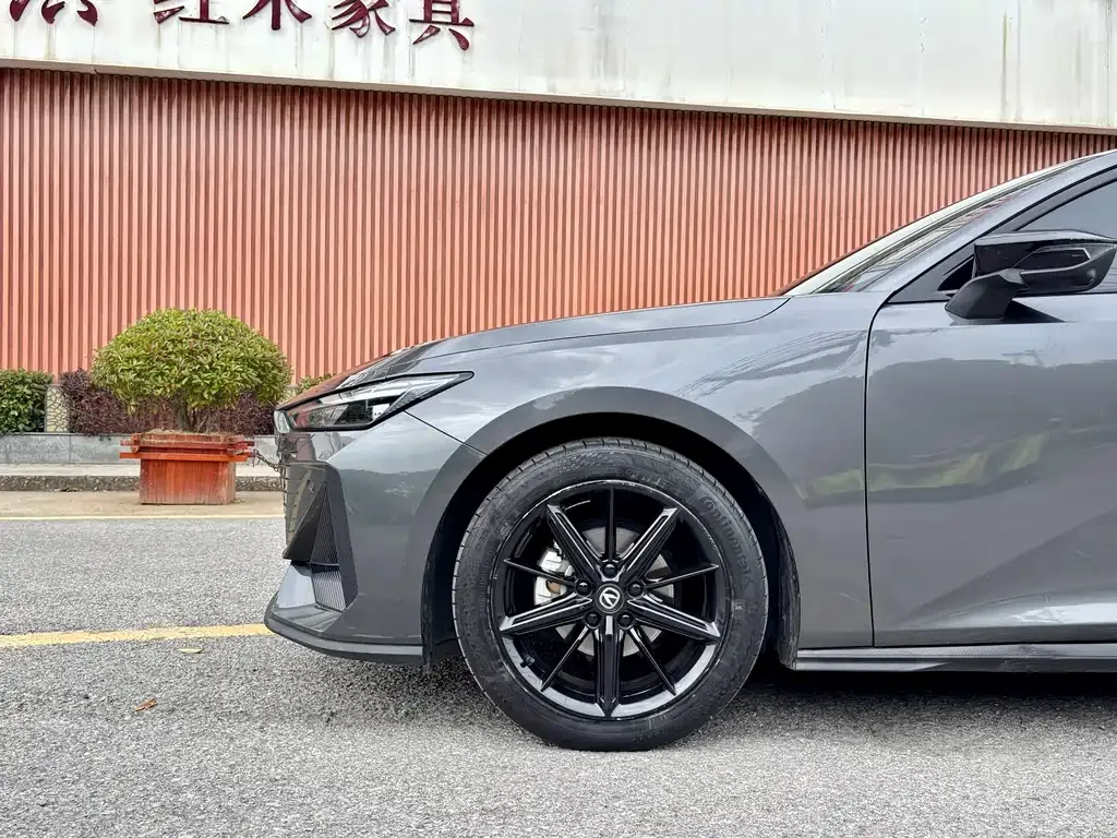Changan UNI-V 2023 из CN, фото 5