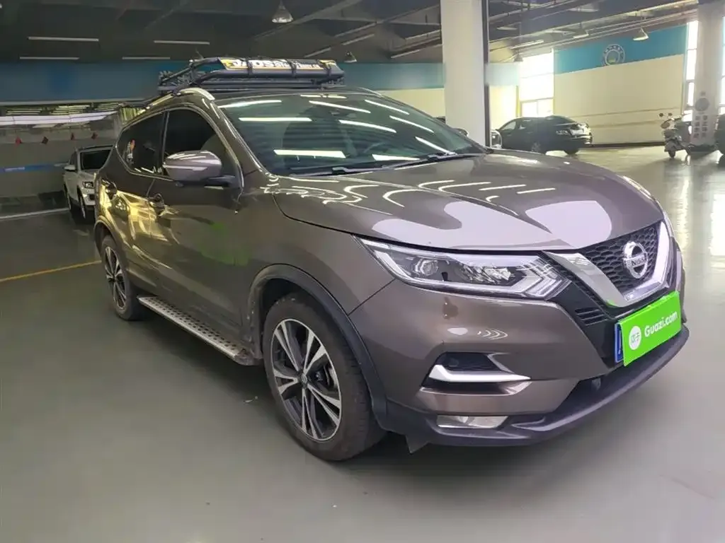 Nissan Qashqai — фото 10