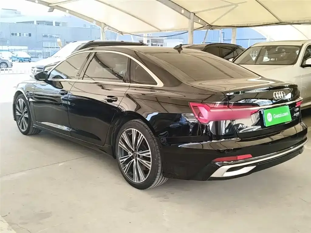 Audi A6L 2024 из CN, фото 9