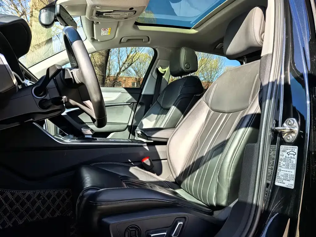 Audi A6L 2024 из CN, фото 6