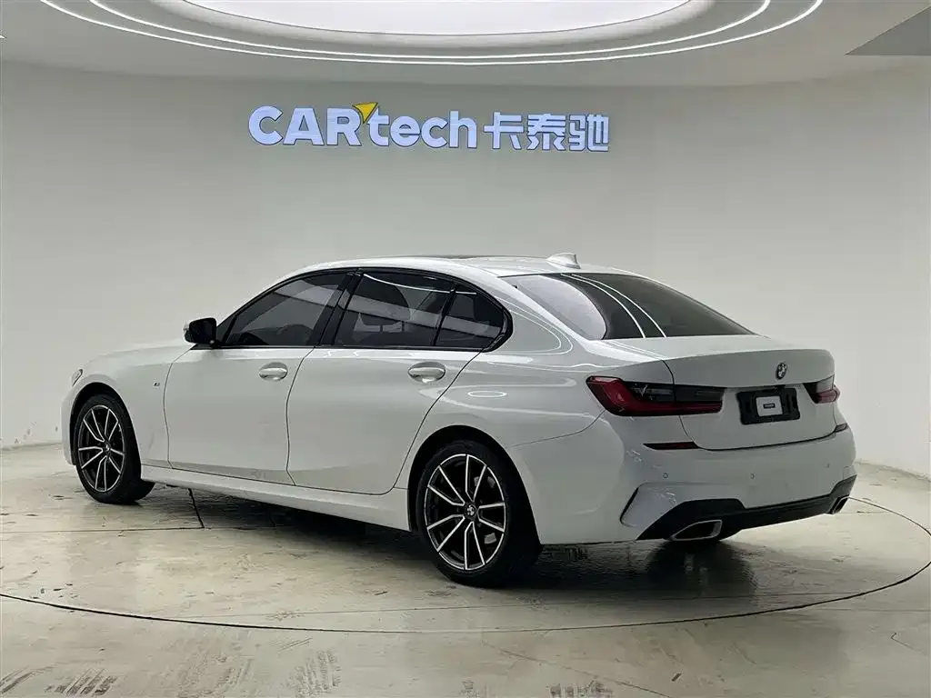 BMW 3 Series 2021 из CN, фото 8