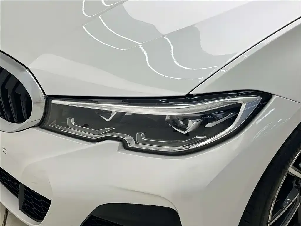 BMW 3 Series 2021 из CN, фото 3