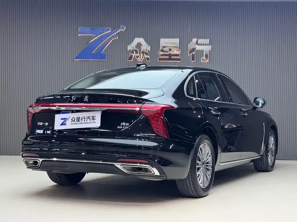 Hongqi H5 — фото 2