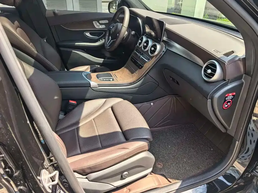 Mercedes-Benz GLC 2022 из CN, фото 2