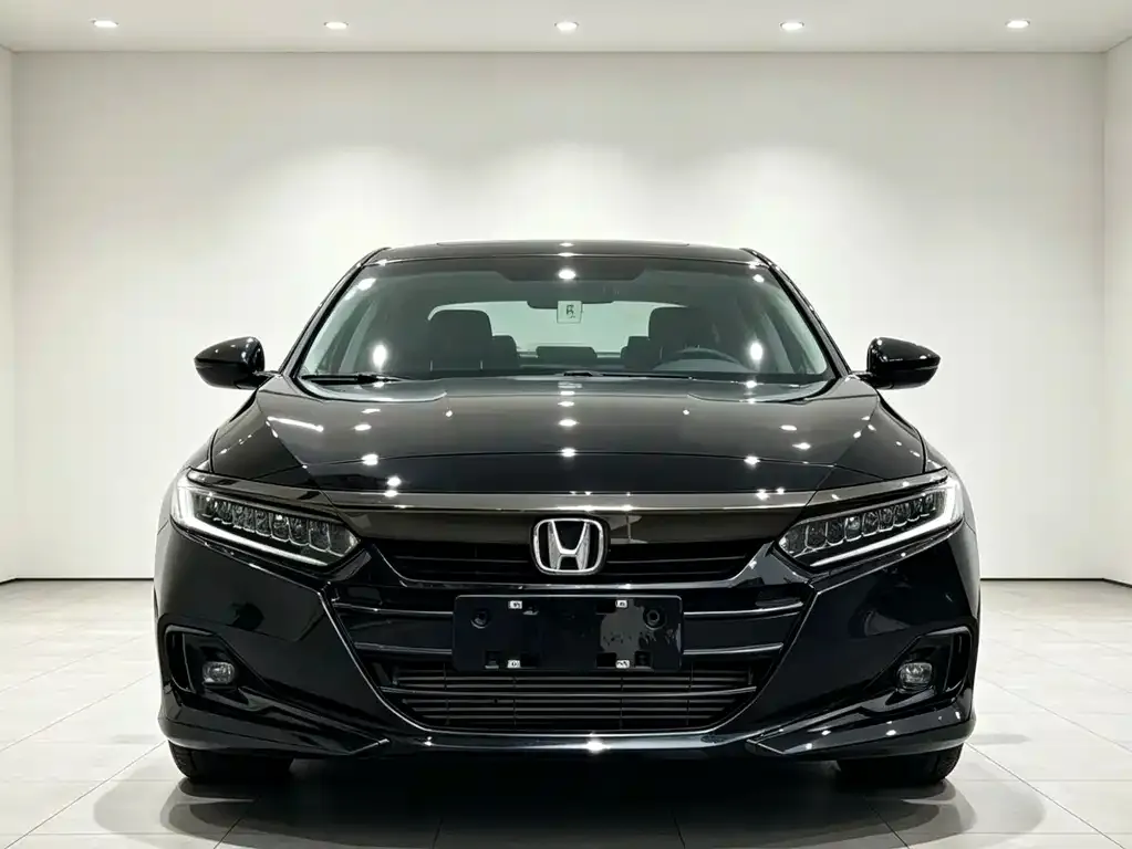 Honda Accord — фото 2