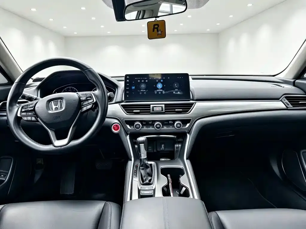 Honda Accord — фото 9