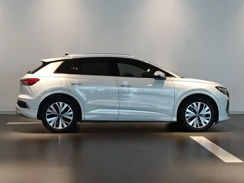 Audi Q4 e-tron 2023 из CN, фото 4