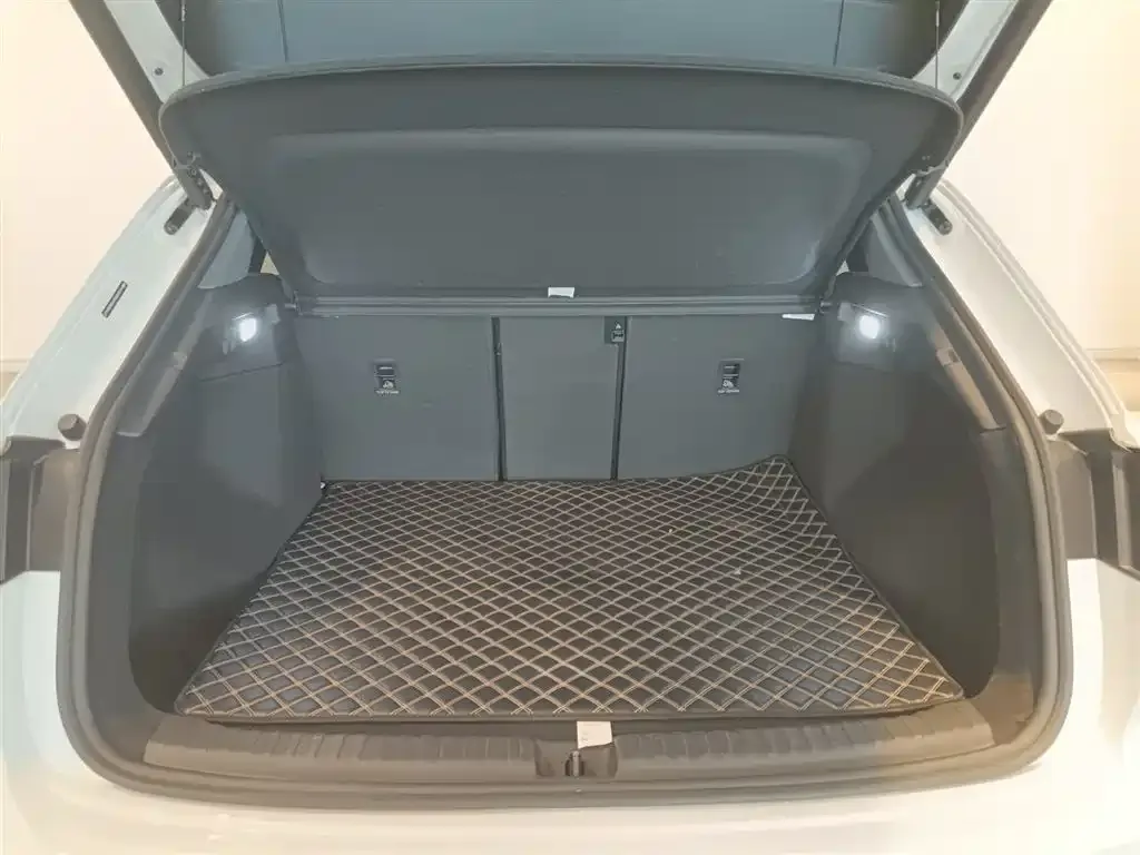 Audi Q4 e-tron 2023 из CN, фото 2