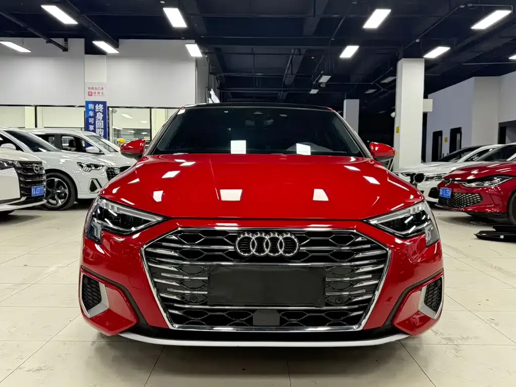 Audi A3 2022 из CN, фото 3