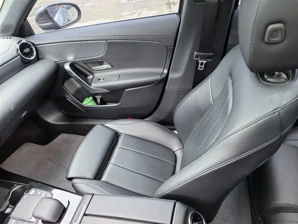 Mercedes-Benz A-Class 2021 из CN, фото 2