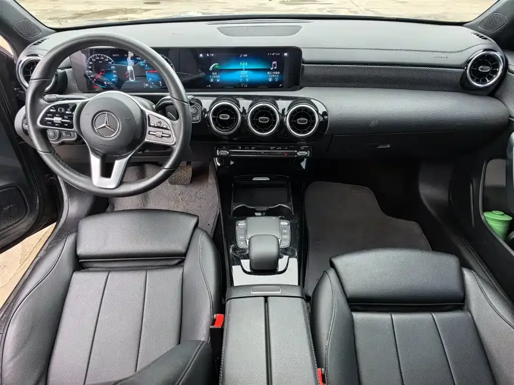 Mercedes-Benz A-Class 2021 из CN, фото 3