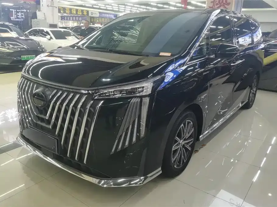 GAC Motor Trumpchi M8 — фото 1