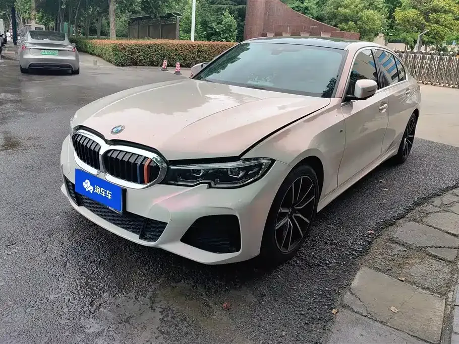 BMW 3 Series — фото 1