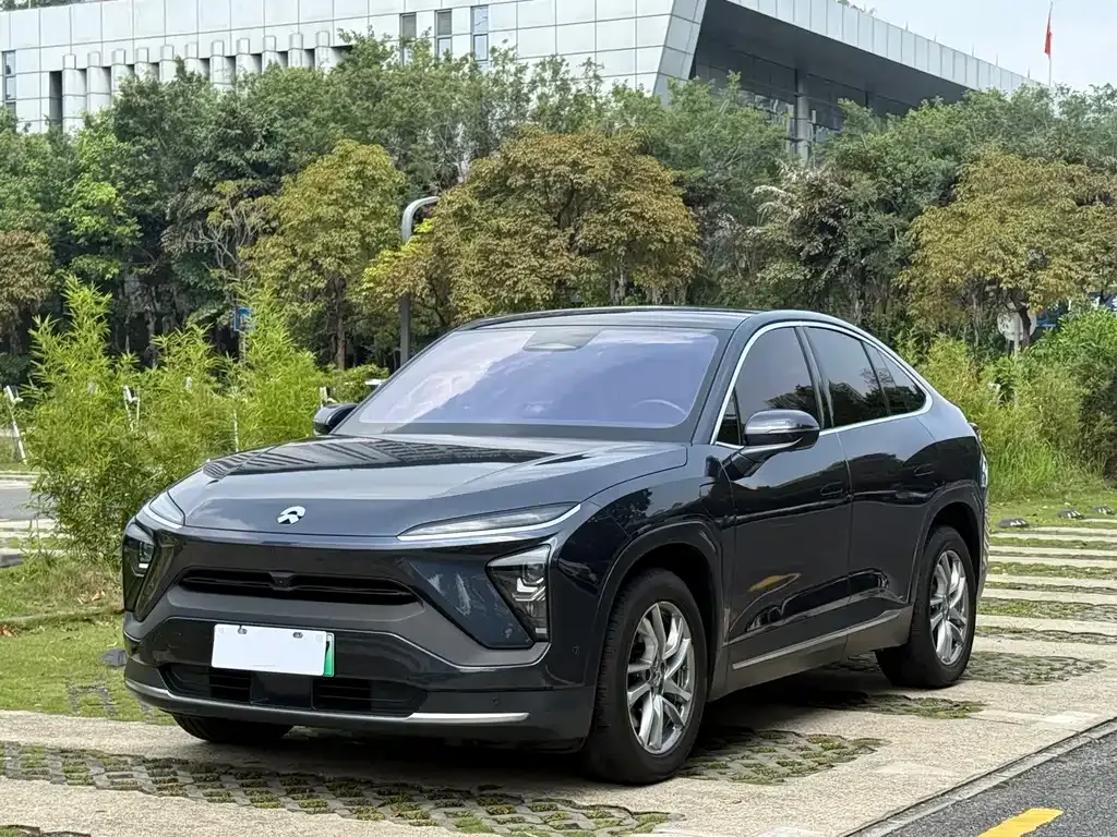 NIO EC6