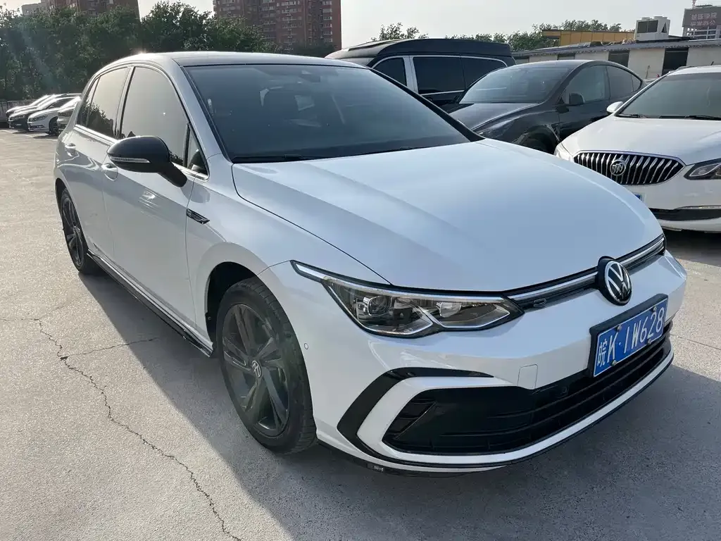 Volkswagen Golf 2022 из CN, фото 9