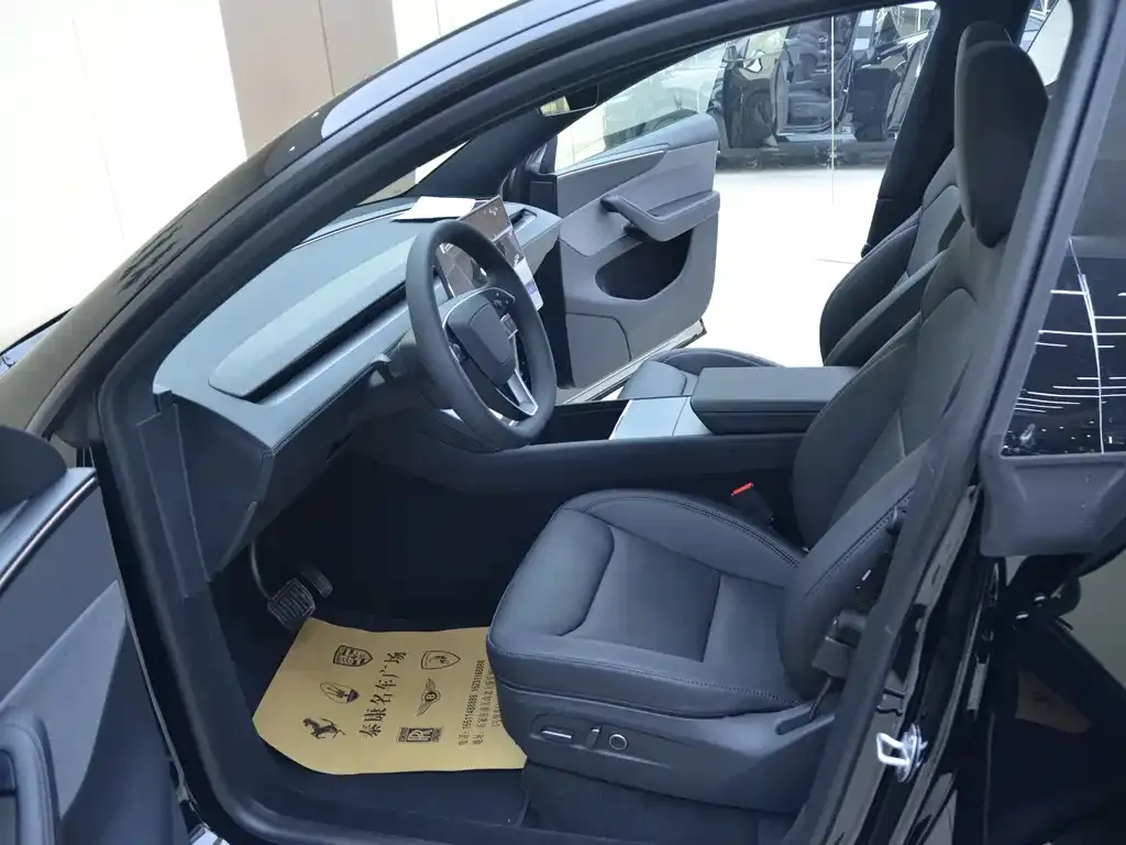 Tesla Model Y 2026 из CN, фото 9
