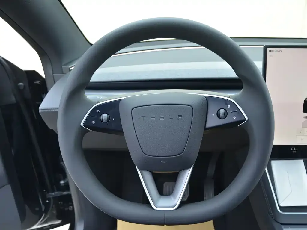 Tesla Model Y 2026 из CN, фото 8
