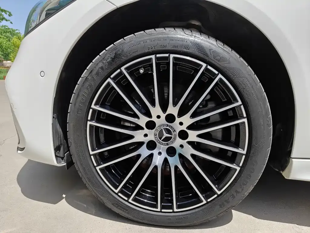 Mercedes-Benz C-Class 2024 из CN, фото 4