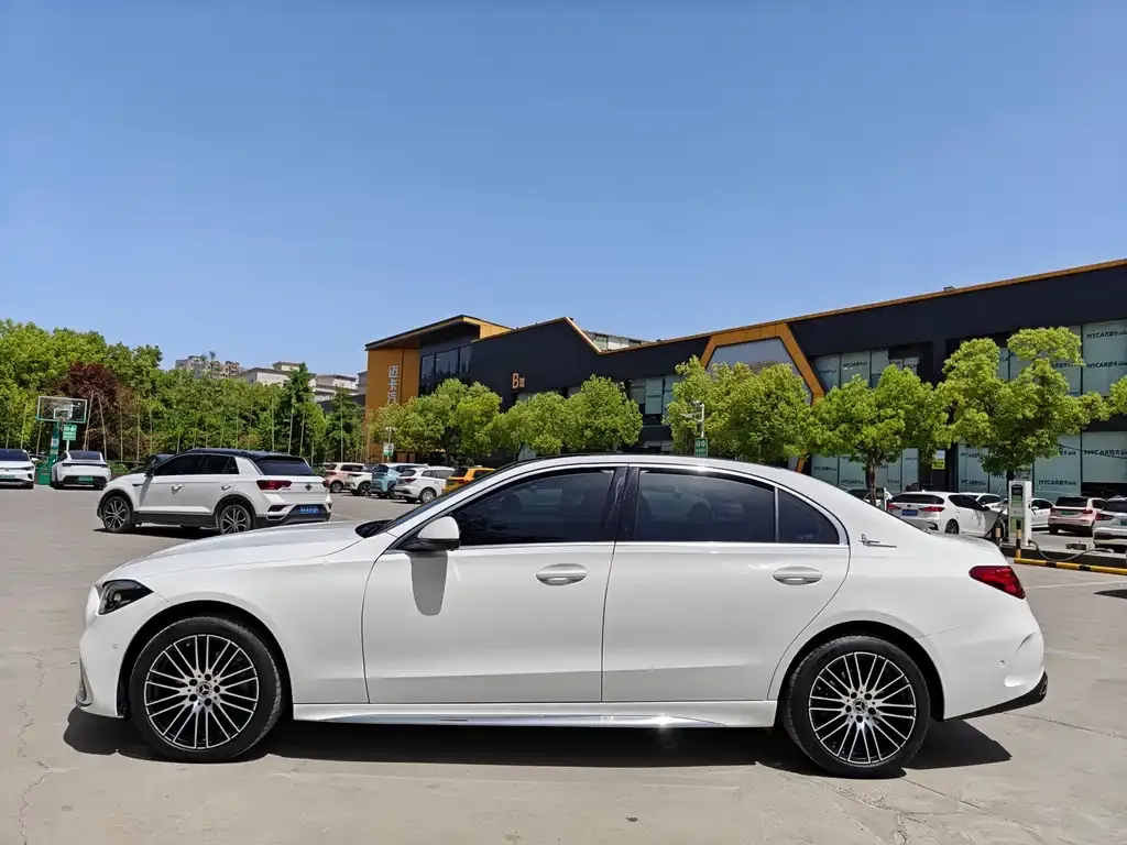Mercedes-Benz C-Class 2024 из CN, фото 5