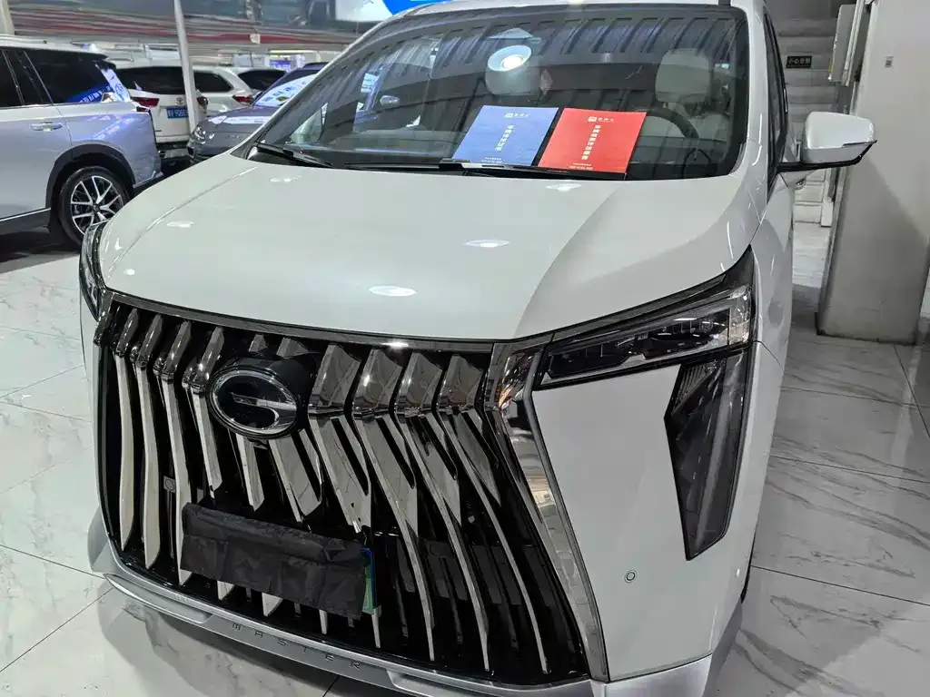 GAC Motor Trumpchi M8 — фото 3