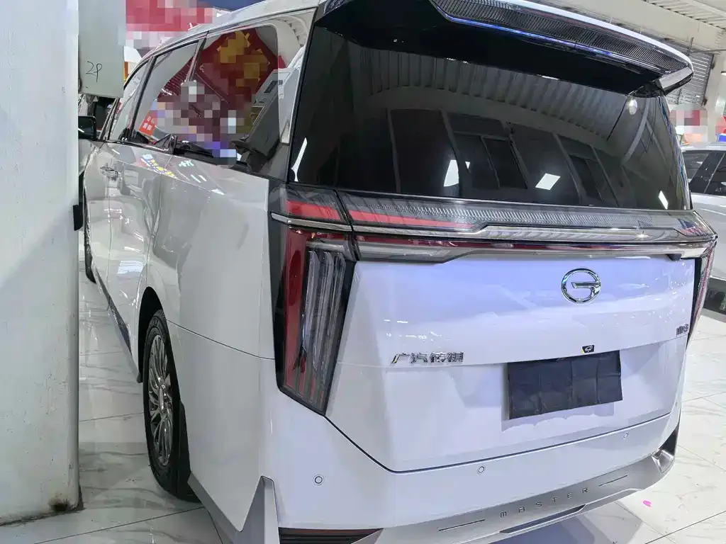 GAC Motor Trumpchi M8 — фото 2