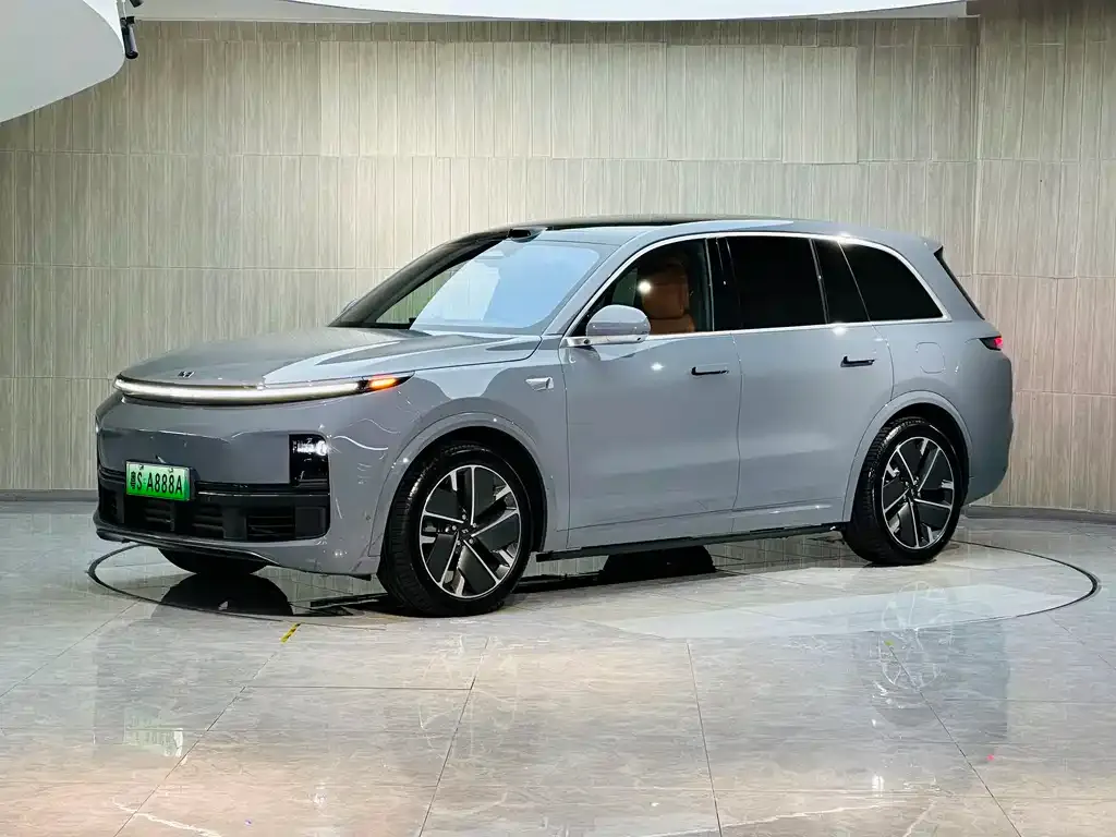 Li Auto L8 2026 из CN, фото 1