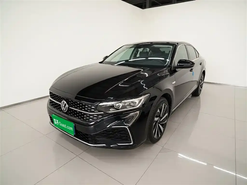 Volkswagen Passat 2022 из CN, фото 2