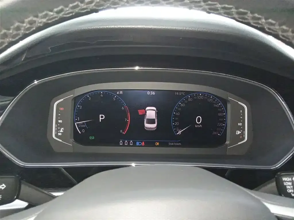 Volkswagen Passat 2022 из CN, фото 3