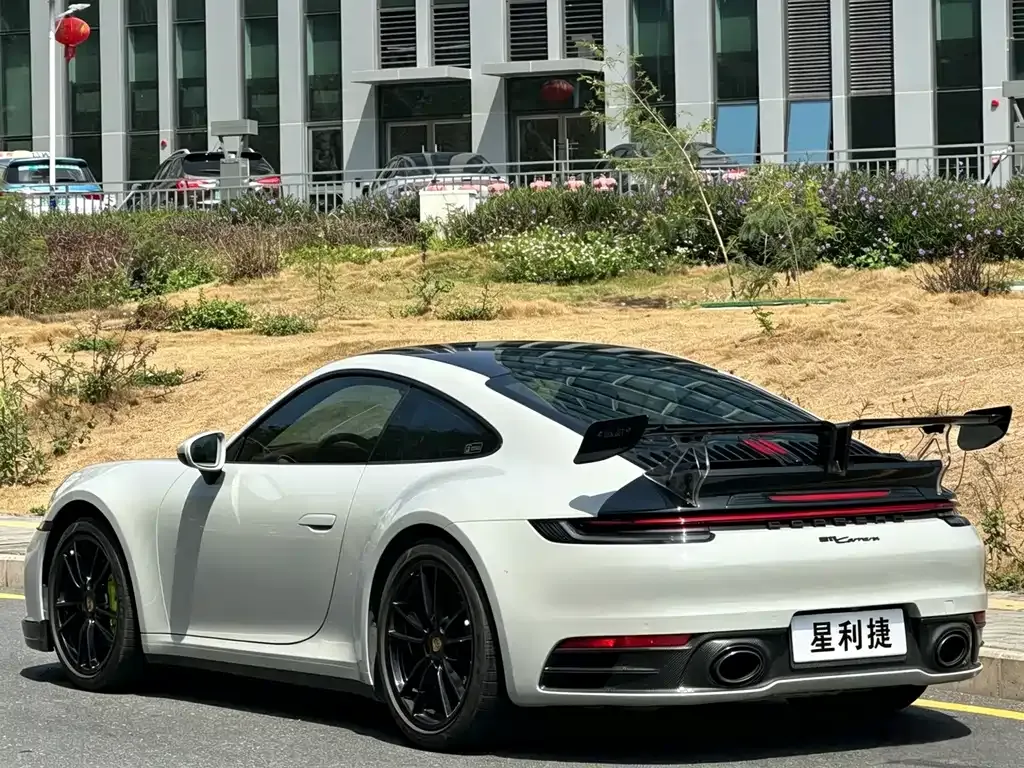Porsche 911 2021 из CN, фото 5