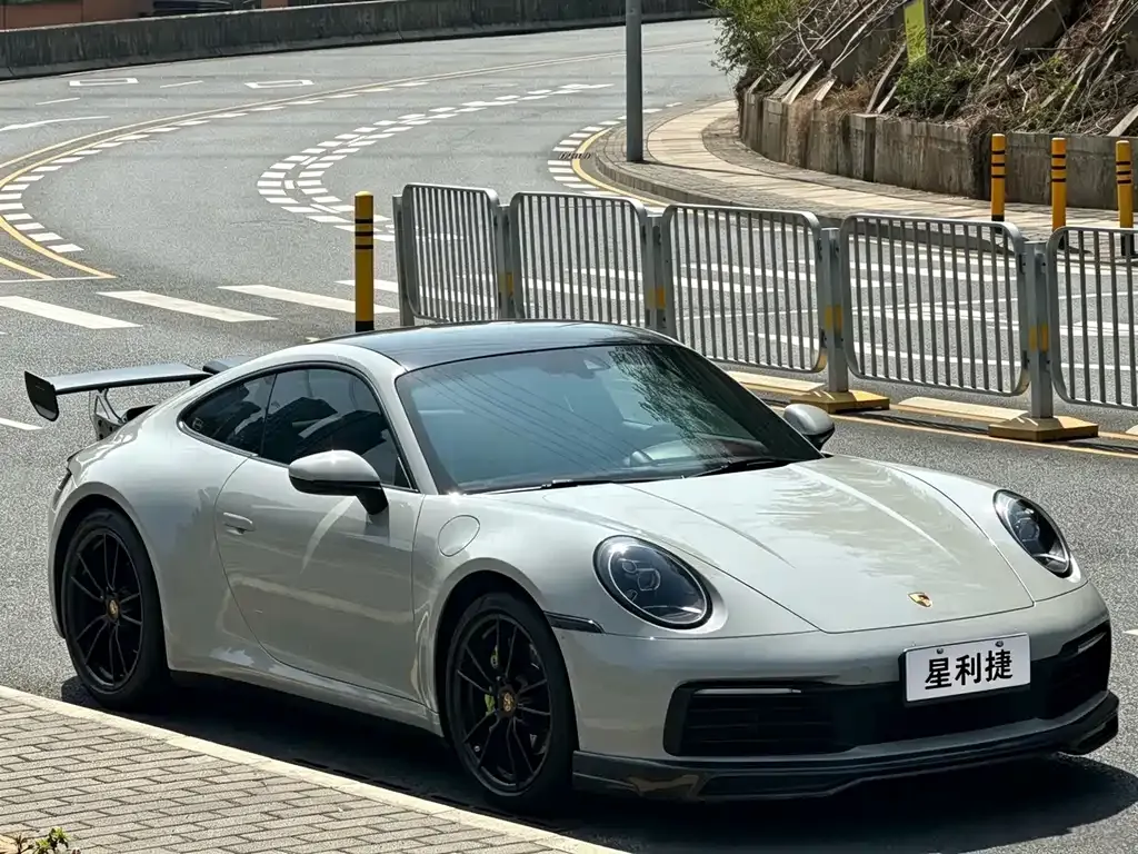 Porsche 911 2021 из CN, фото 8