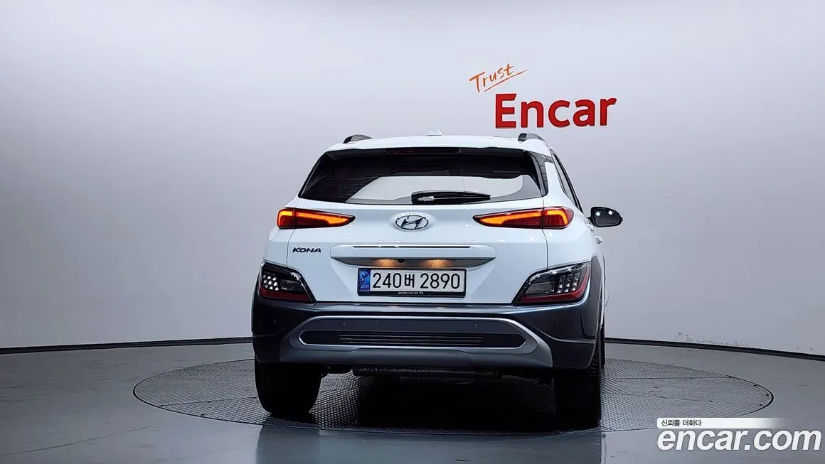 Hyundai Kona — фото 2
