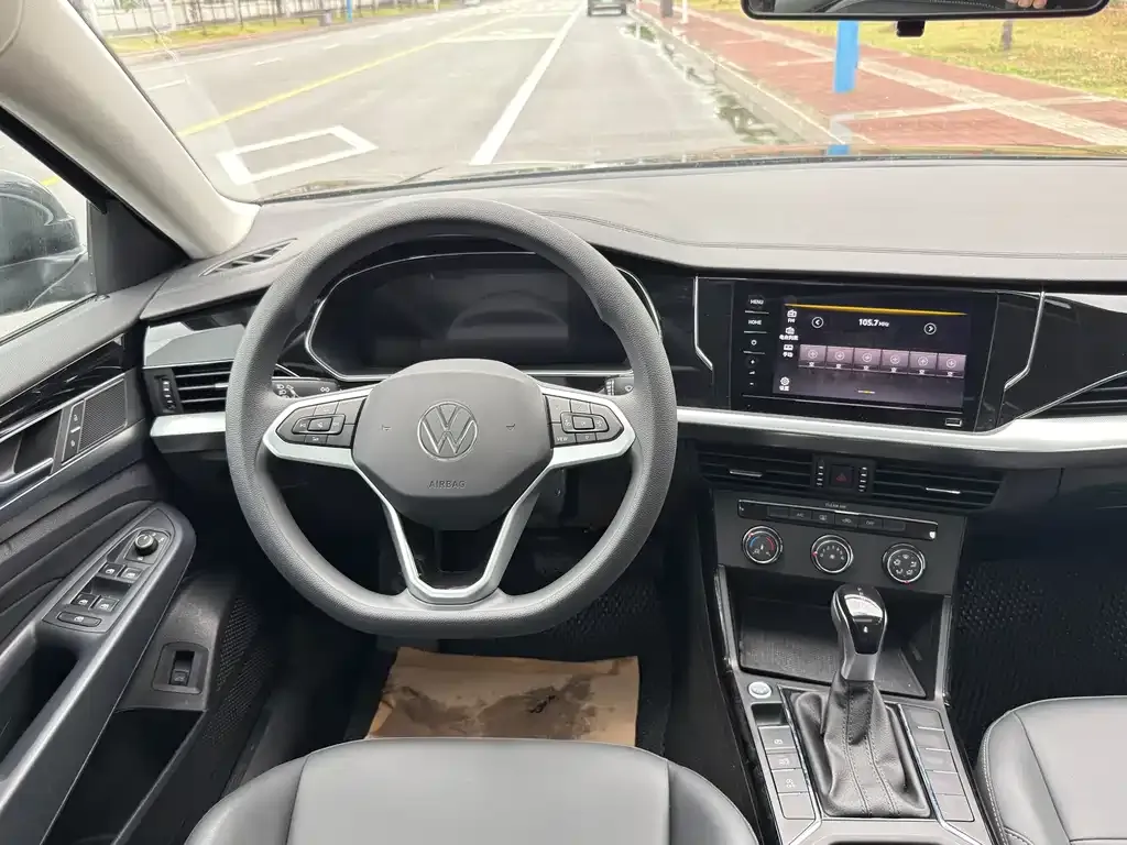 Volkswagen Passat — фото 3
