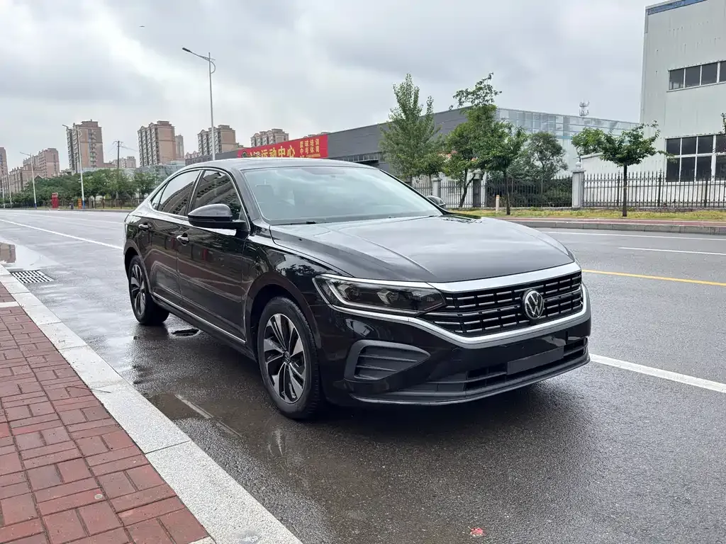 Volkswagen Passat — фото 6