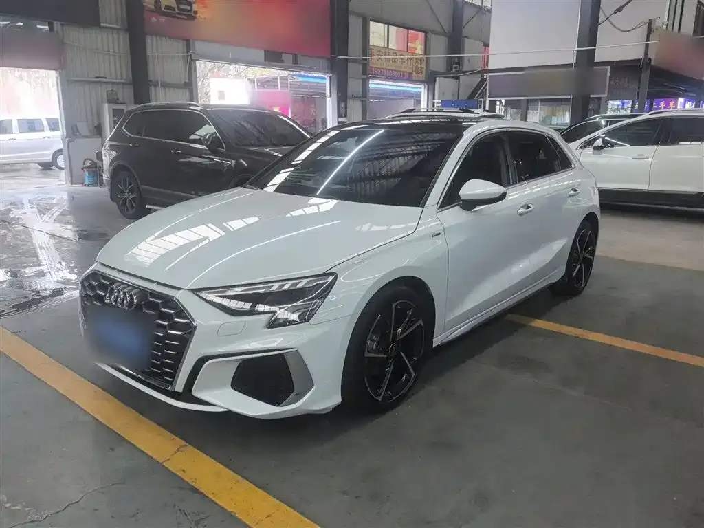 Audi A3 2023 из CN, фото 7