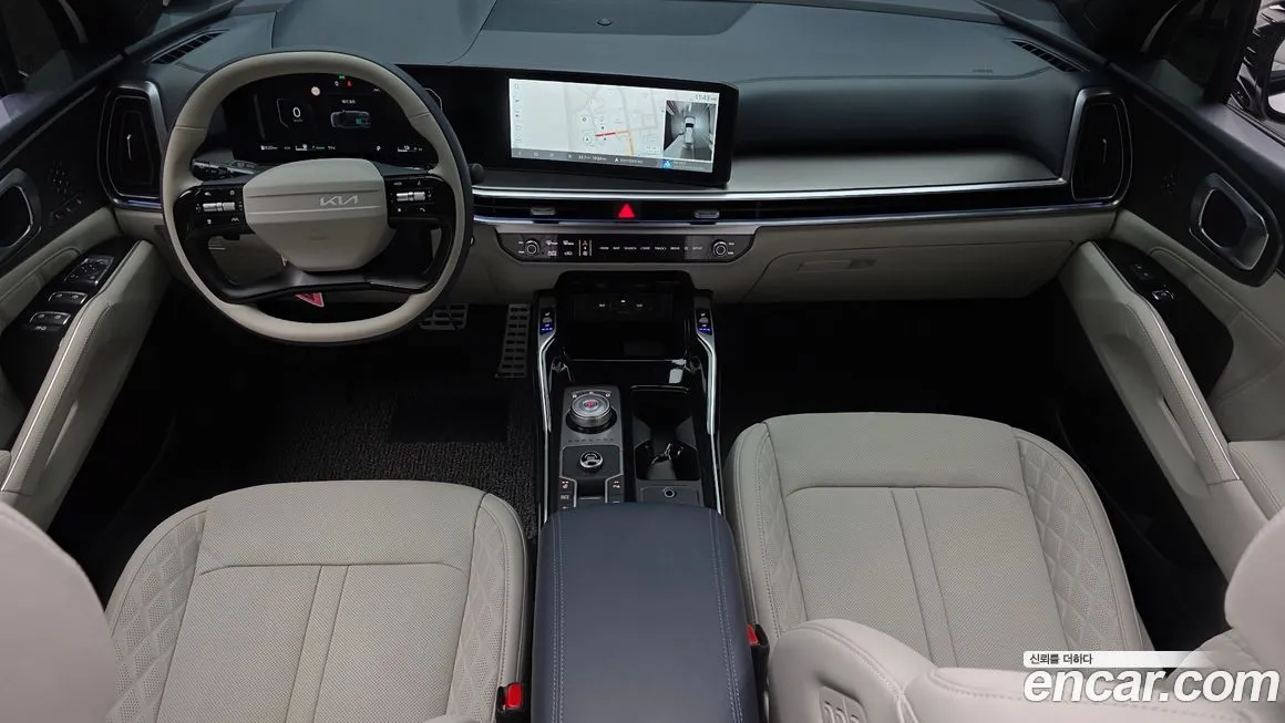 Kia Sorento — фото 9