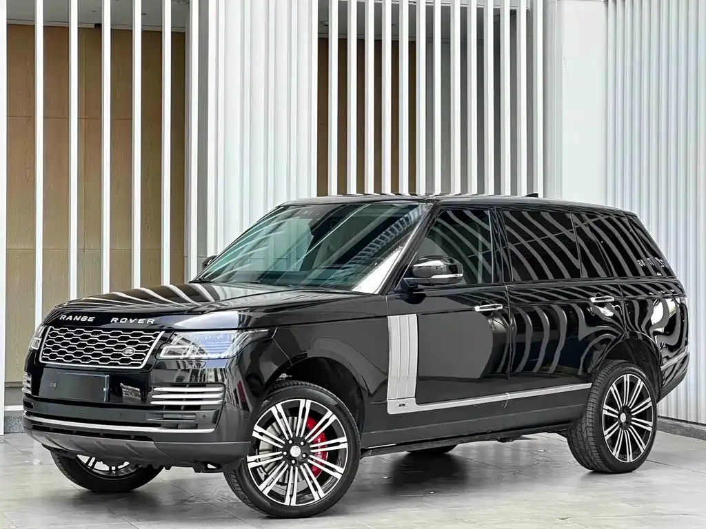 Land Rover Range Rover — фото 1