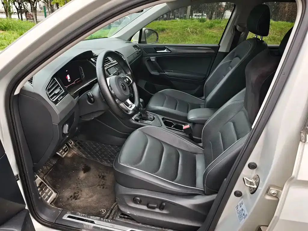 Volkswagen Tiguan L 2021 из CN, фото 6