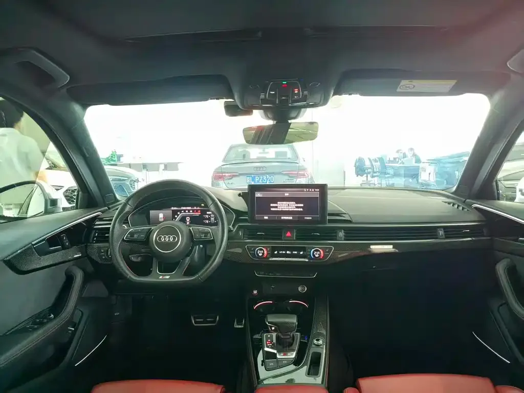 Audi S4 2023 из CN, фото 6