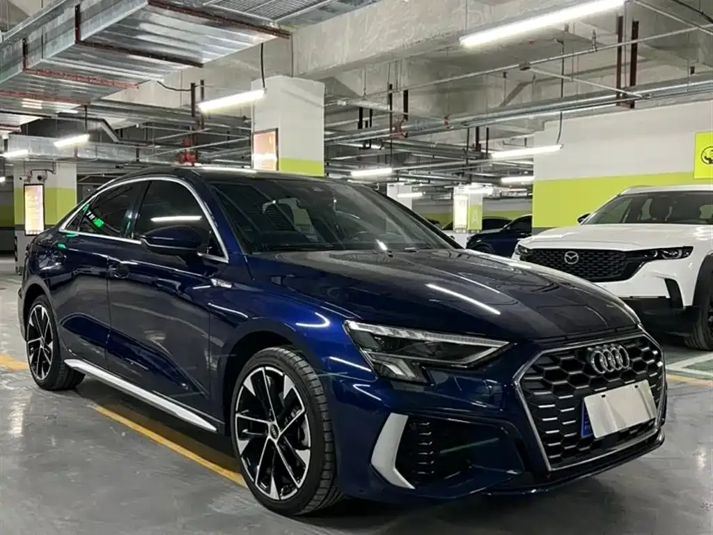 Audi A3 2023 из CN, фото 6