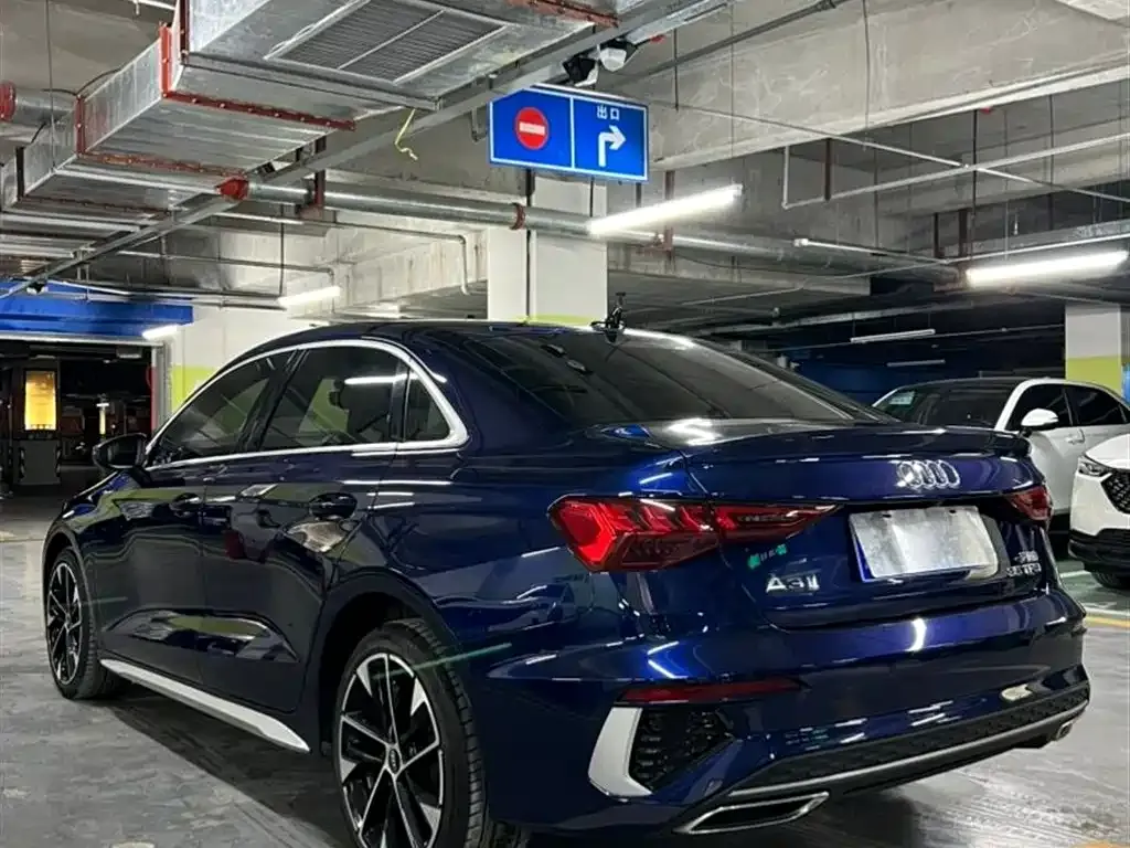 Audi A3 2023 из CN, фото 5