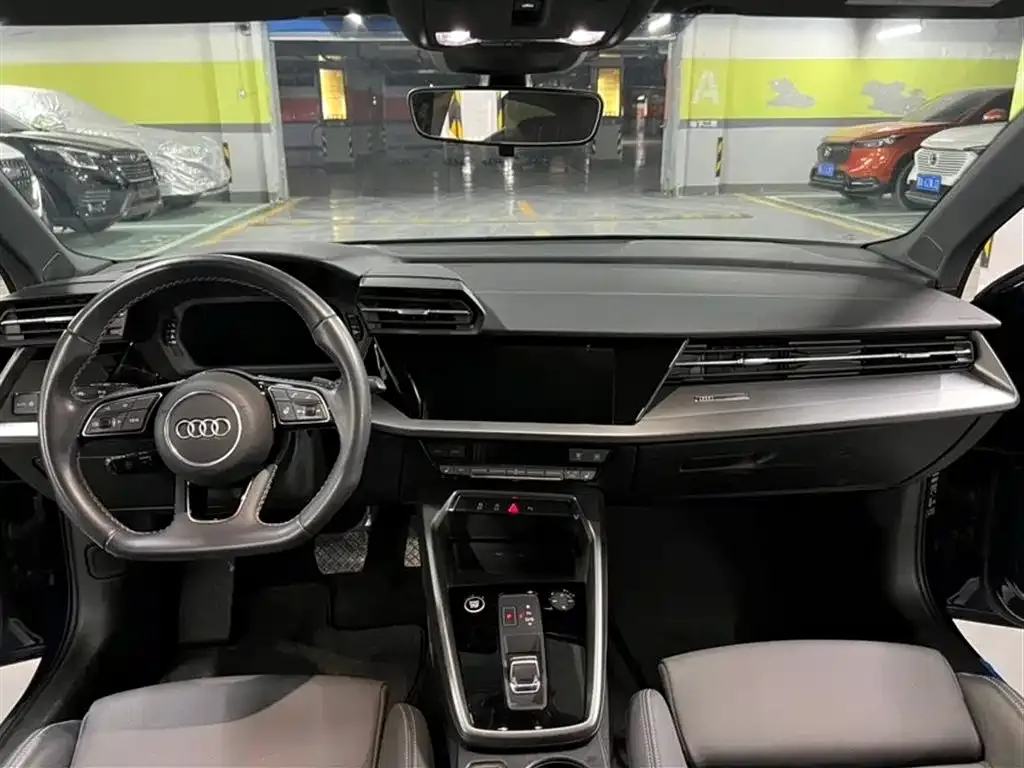 Audi A3 2023 из CN, фото 7