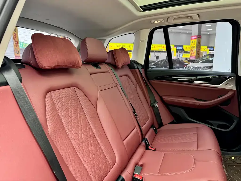 BMW X3 2023 из CN, фото 3